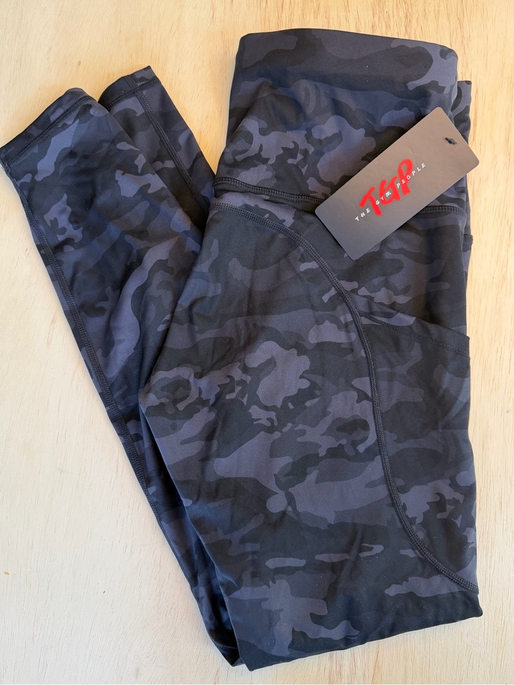 NWT The Gym People Women’s High-Waist Leggings with Side Pocket — Black Camo - Picture 7 of 8